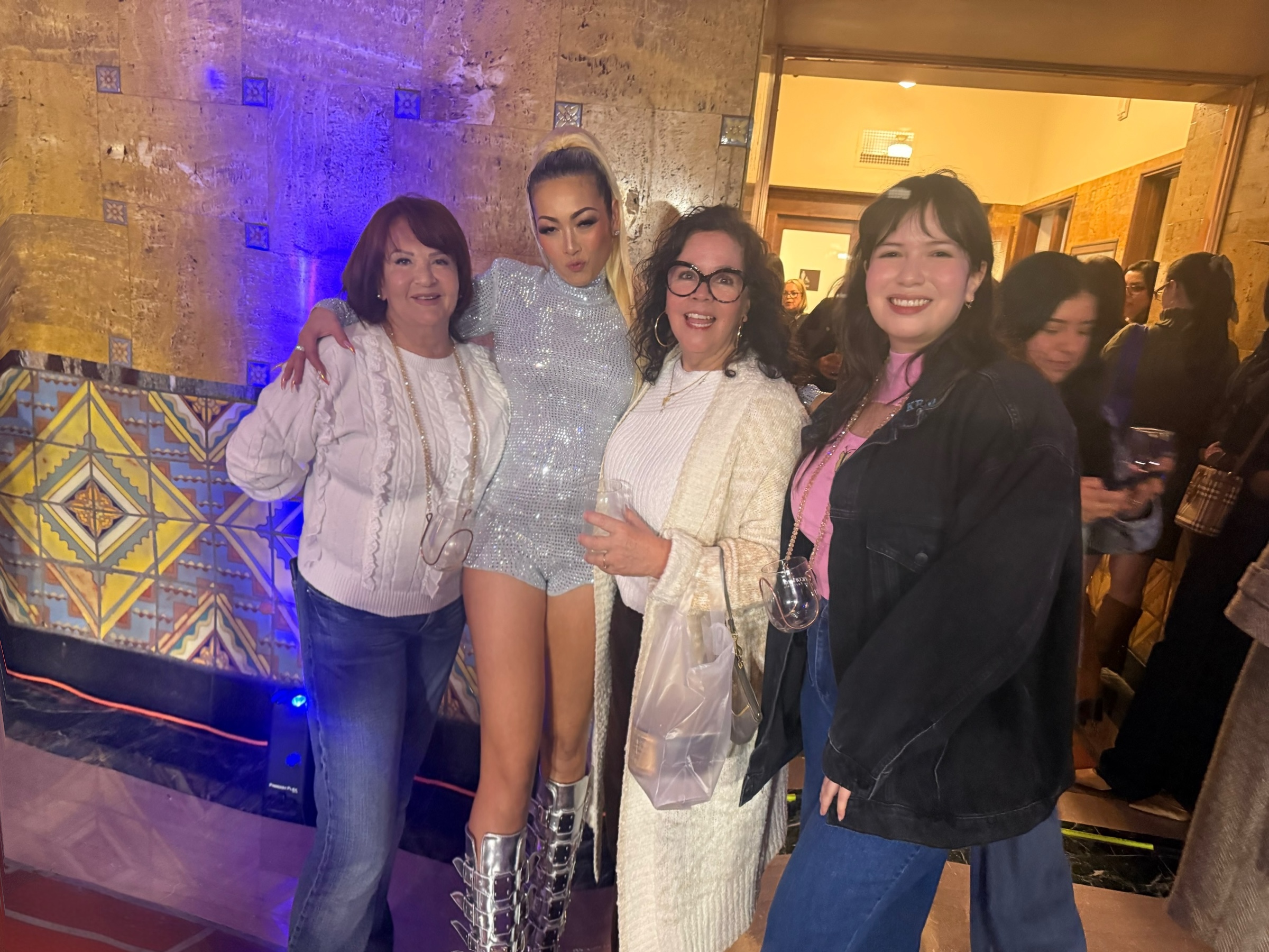 Facetune_09-03-2026-00-57-09